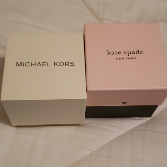 Designer Glitter Watch Bundle - Picture 9 of 12